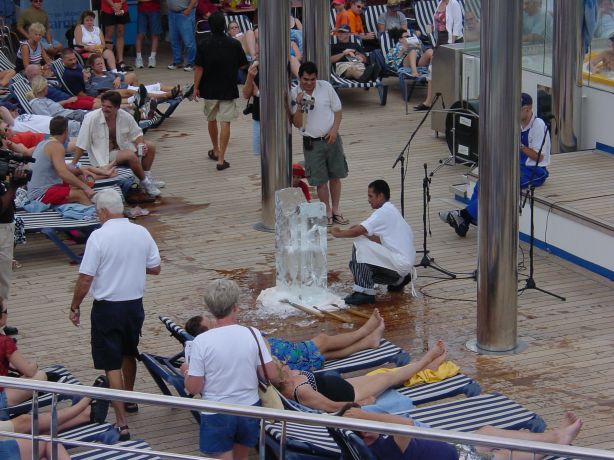 ../Images/Ice carving.jpg